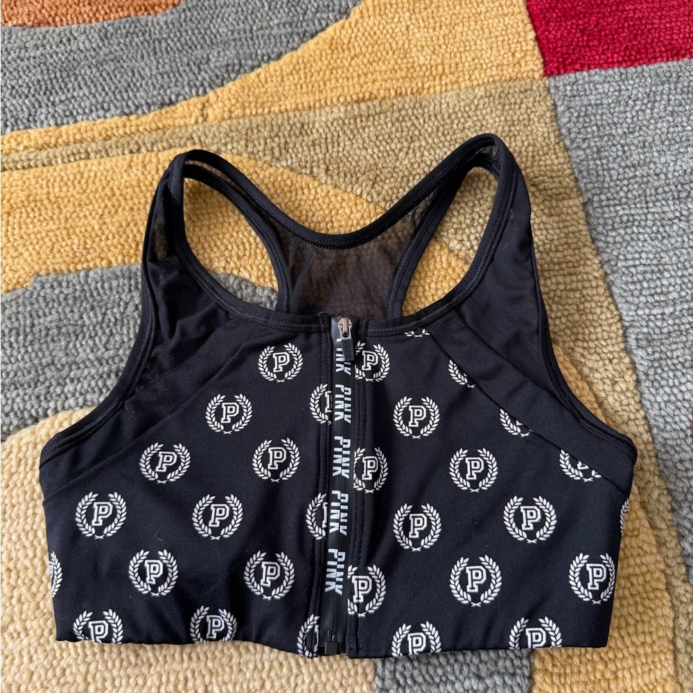 Victoria’s Secret PINK Ultimate Zip Up Logo Sports Bra 
Un-Padded Women’s XS